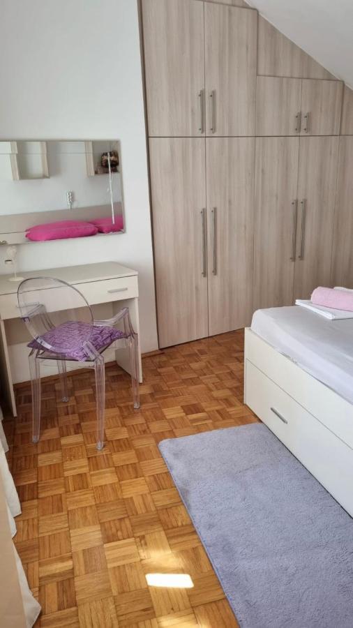 Apartment Natasha Biograd Na Moru Exterior foto